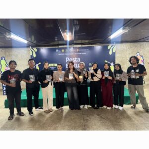 Bedah Buku Inspiratif: Homesick Healing Karya Mahasiswa Unimus